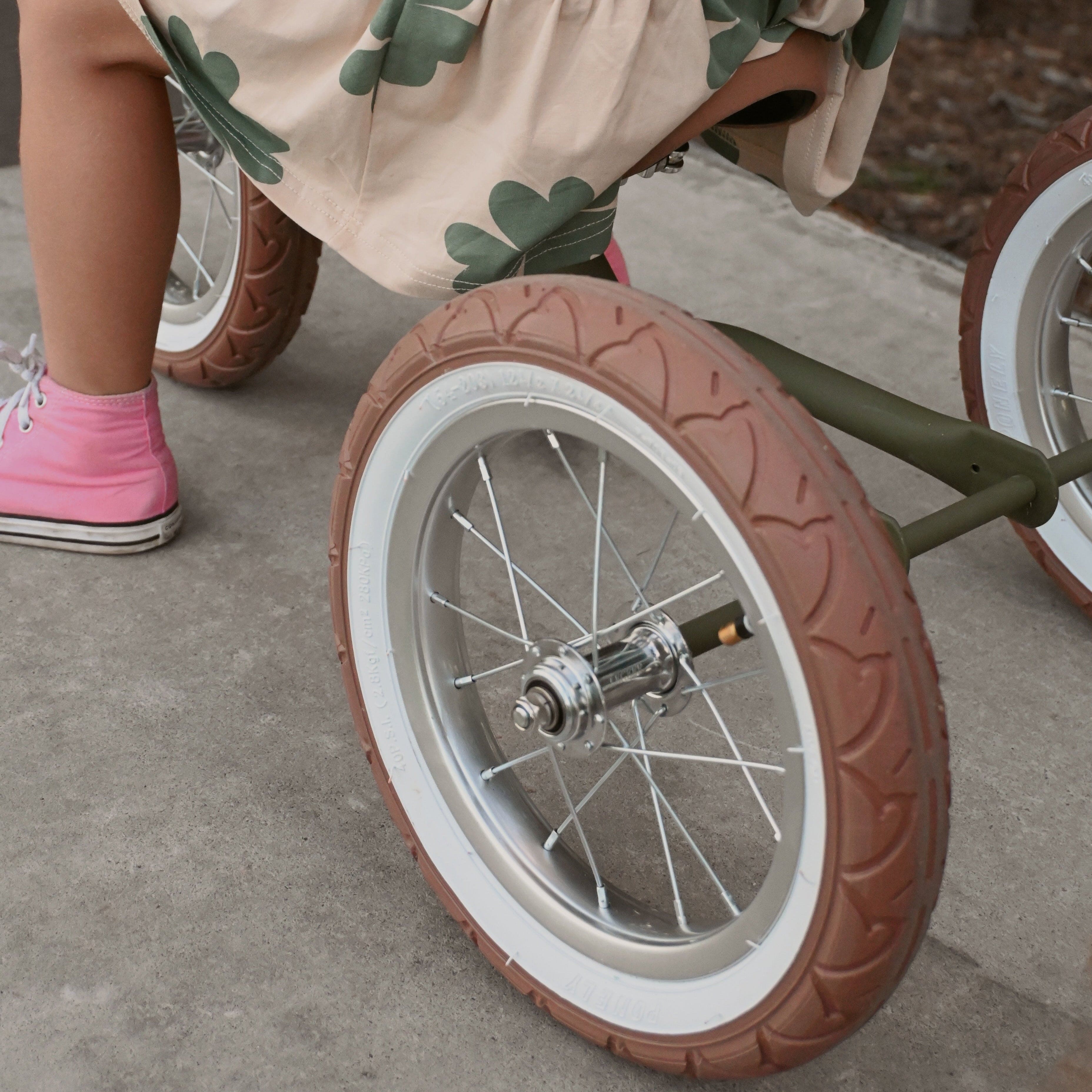 2 in 1 Steel Trike/Balance Bike (incl. wicker basket)