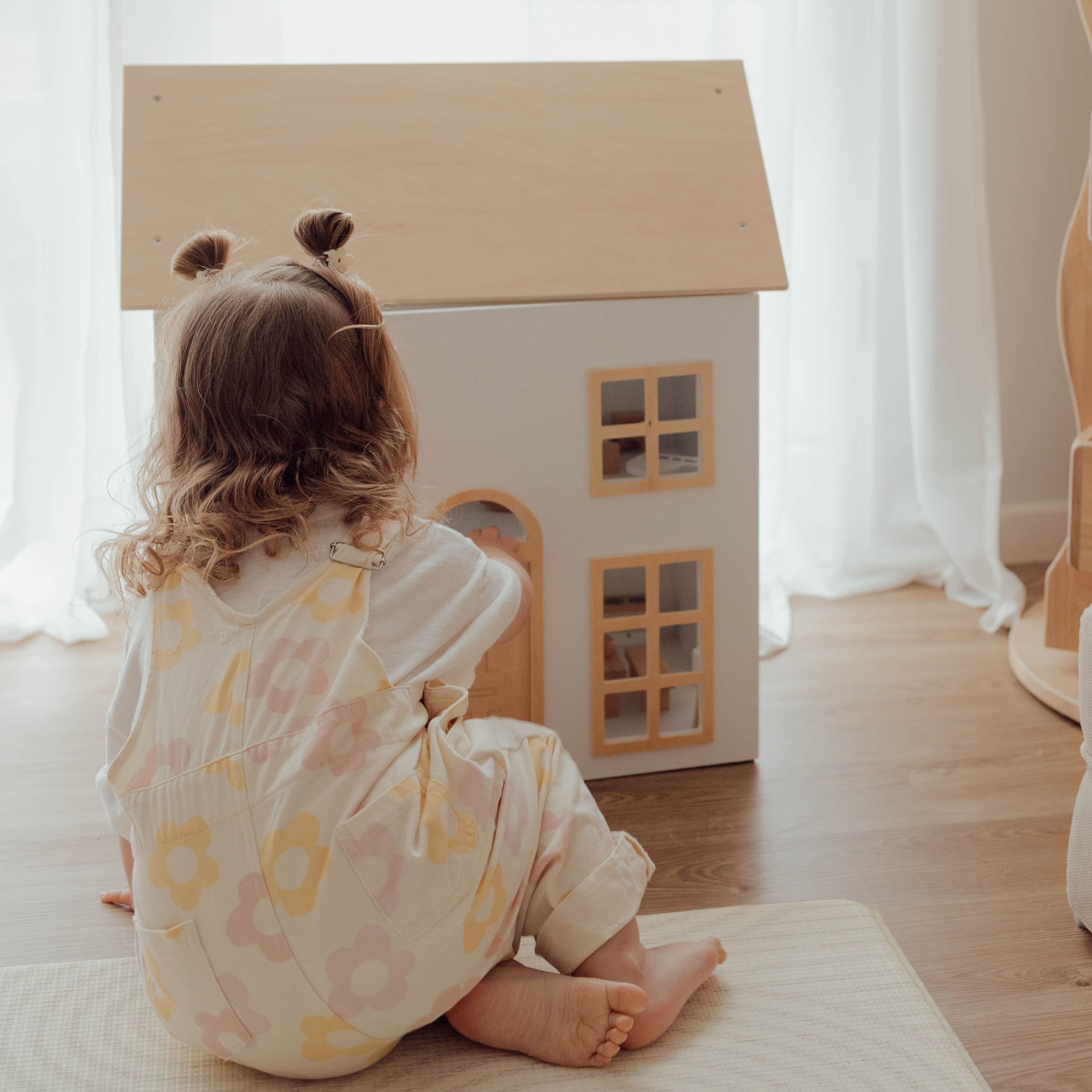 Doll House with Furniture & Doll Family Set