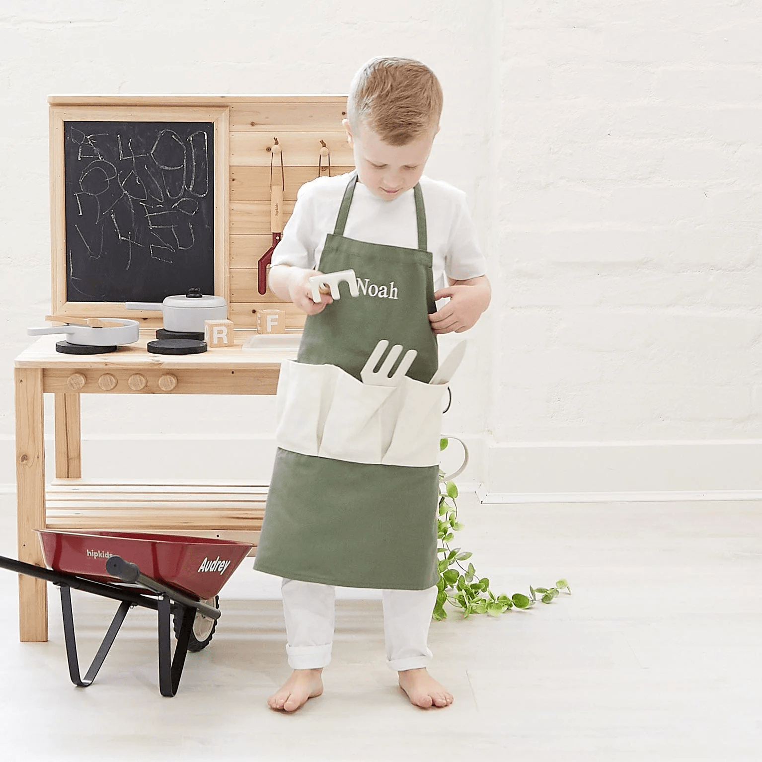 Garden Apron & Glove Set