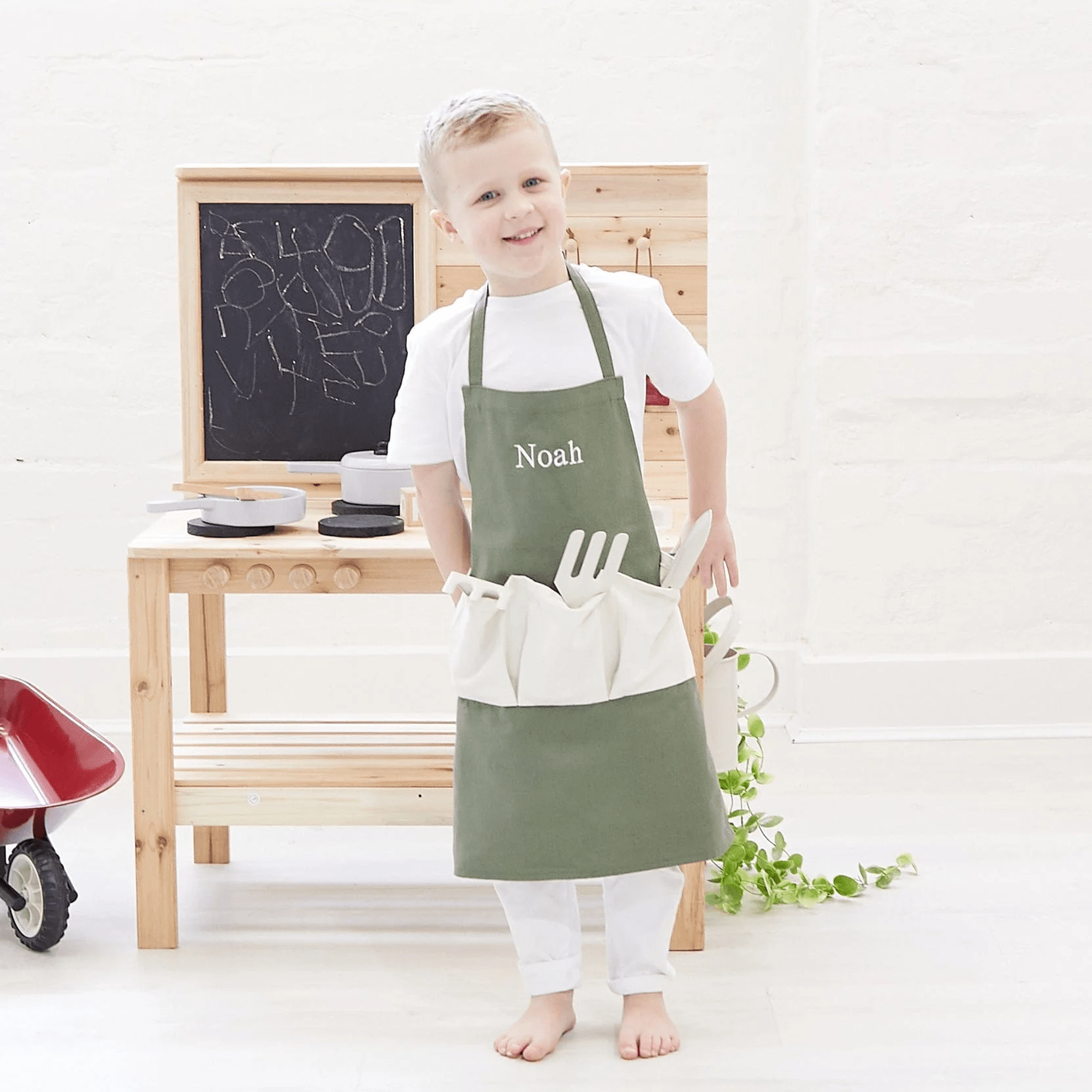 Garden Apron & Glove Set