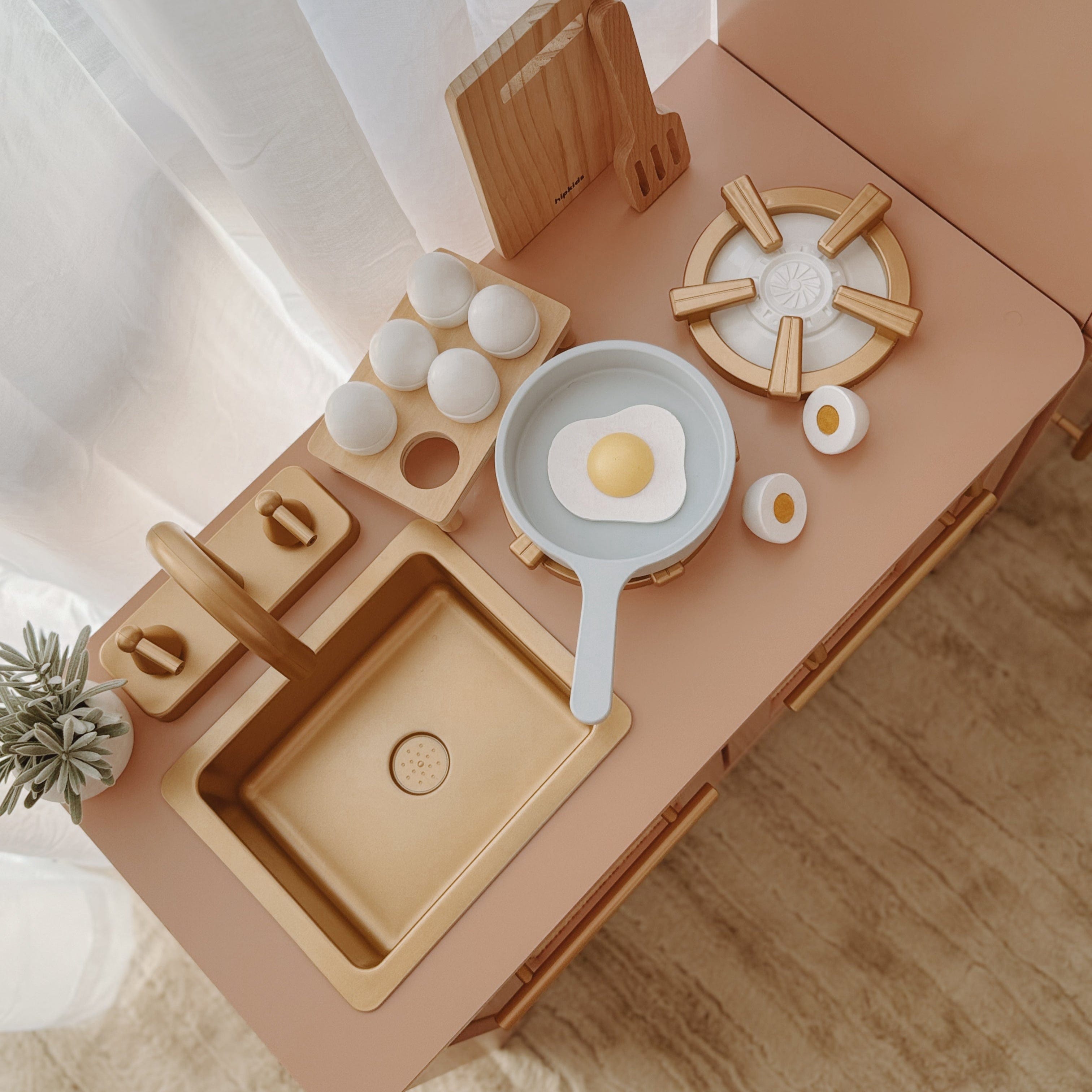 Retro Toy Kitchen Set
