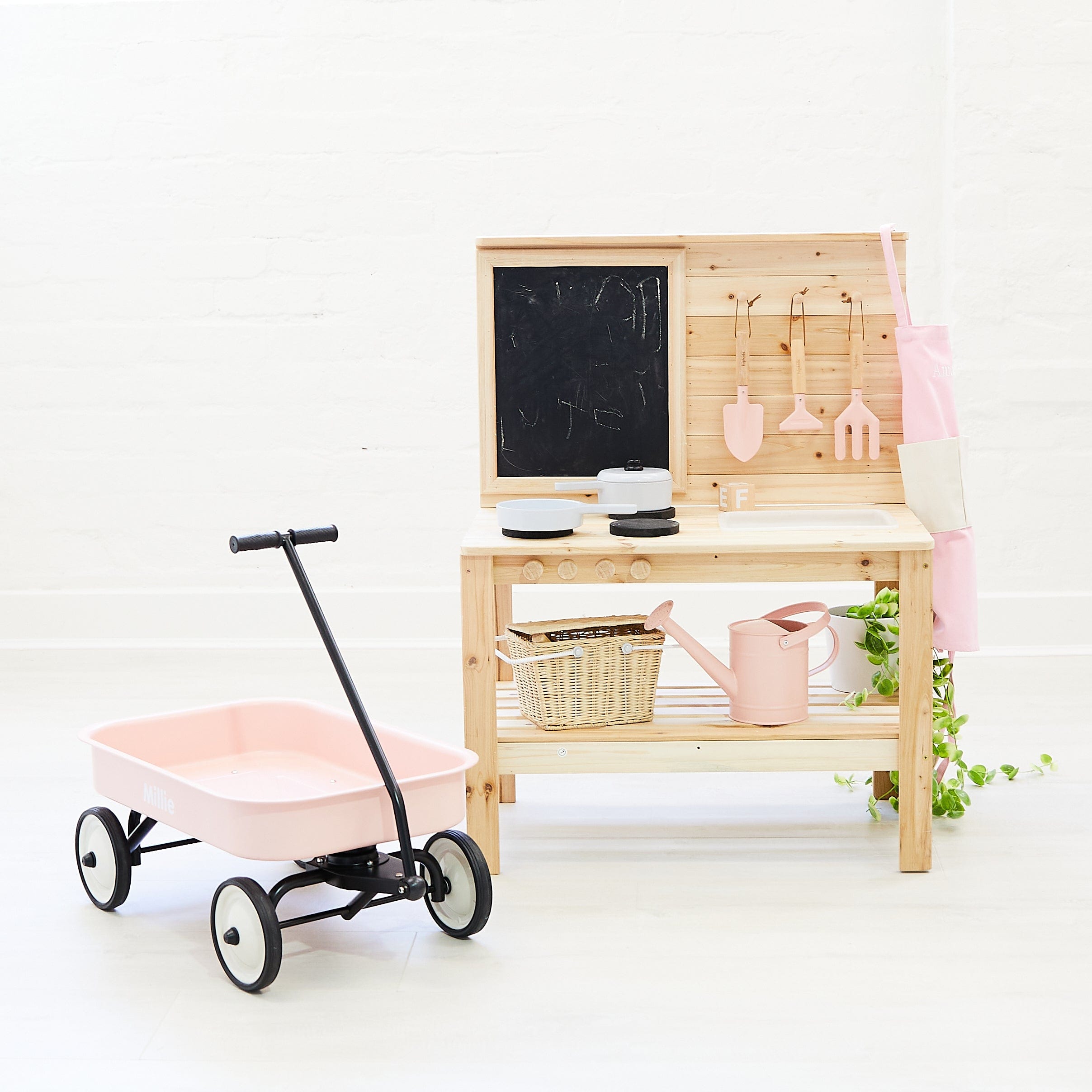 Outdoor Mud Kitchen - Preorder