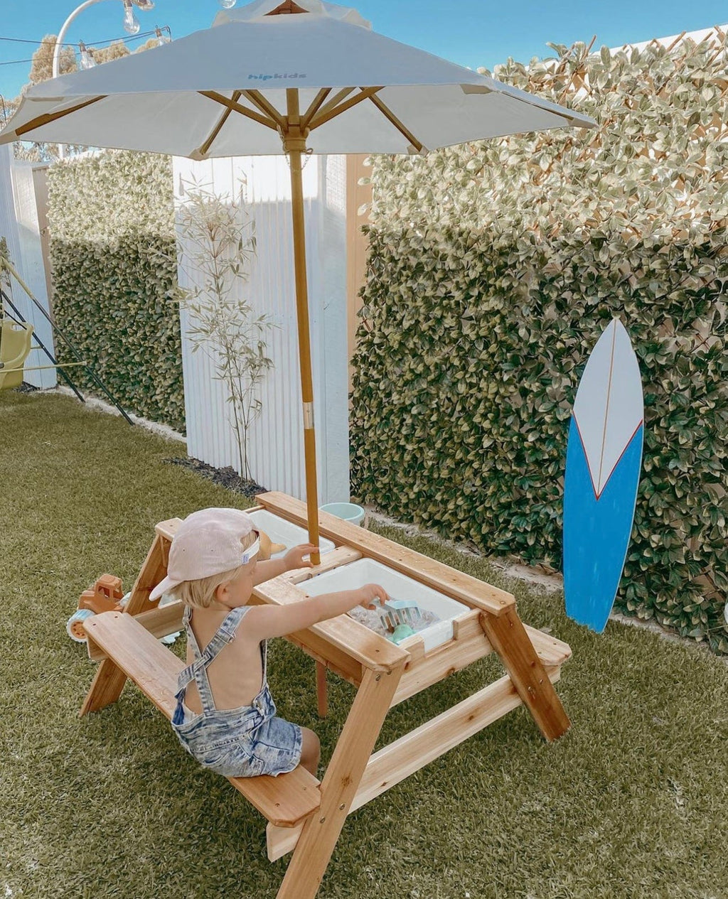 Outdoor Sun Umbrella