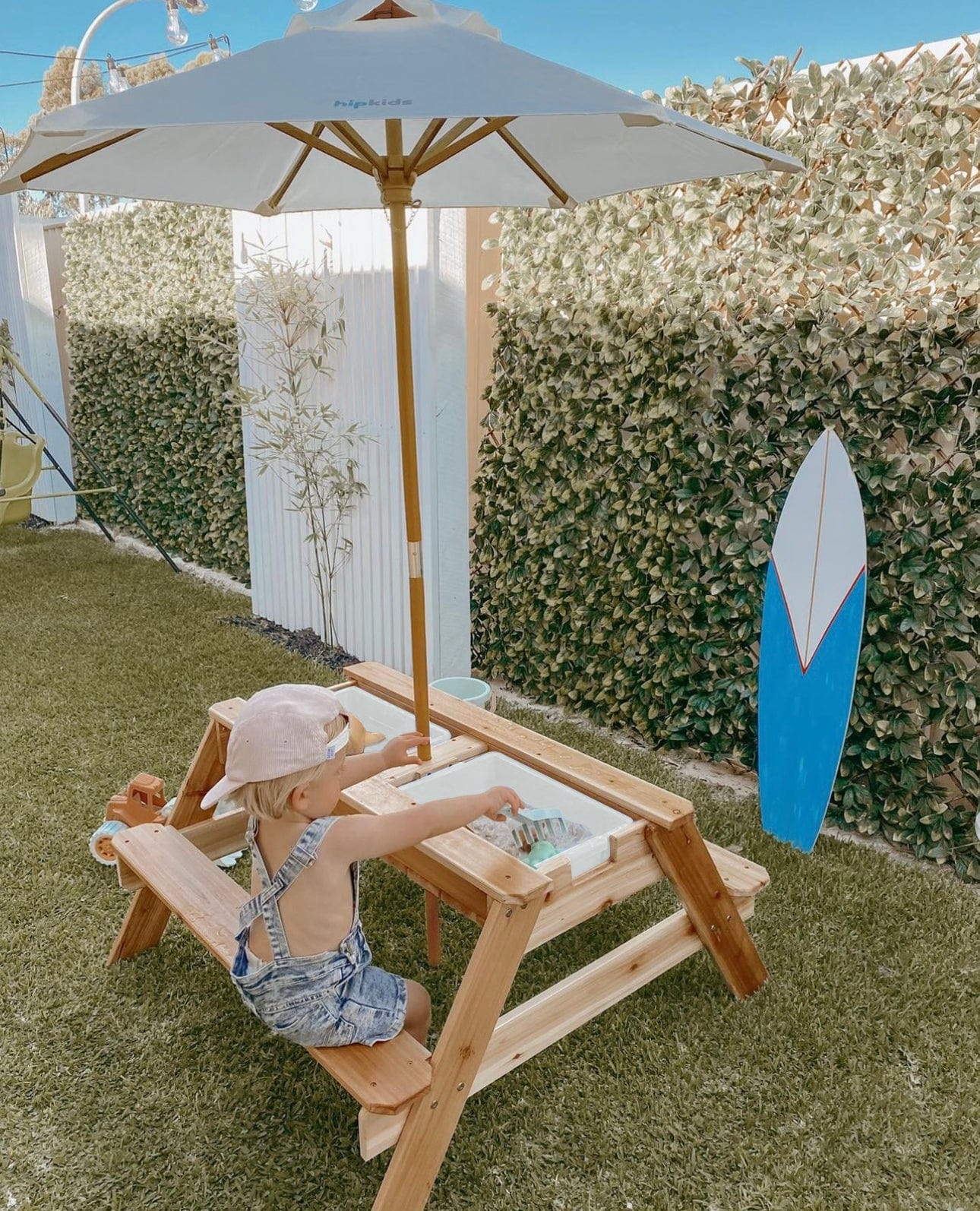 Outdoor Sun Umbrella