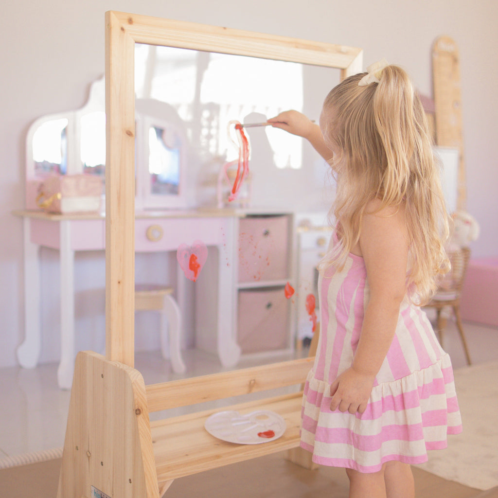 Toddler Perspex Easel