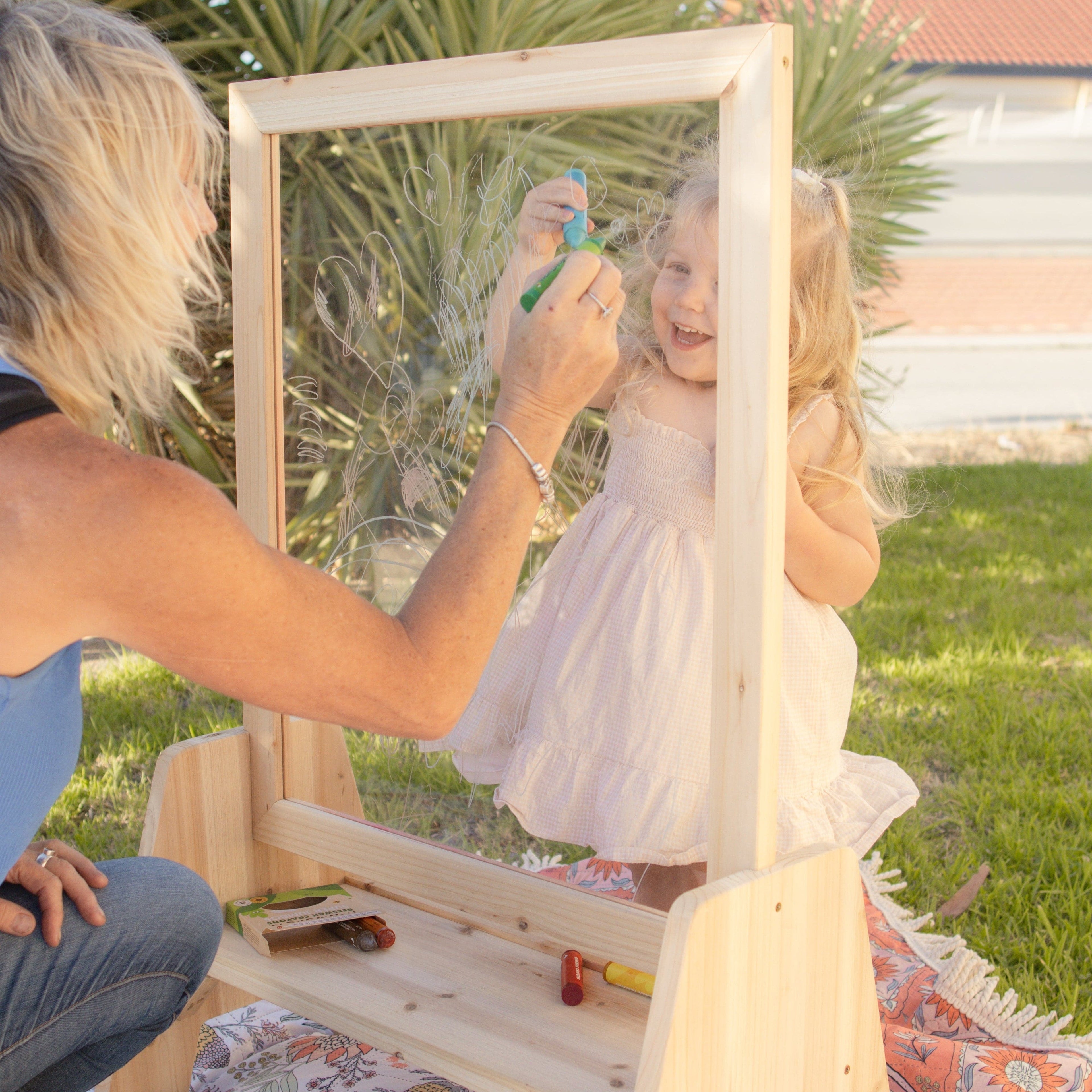 Toddler Perspex Easel
