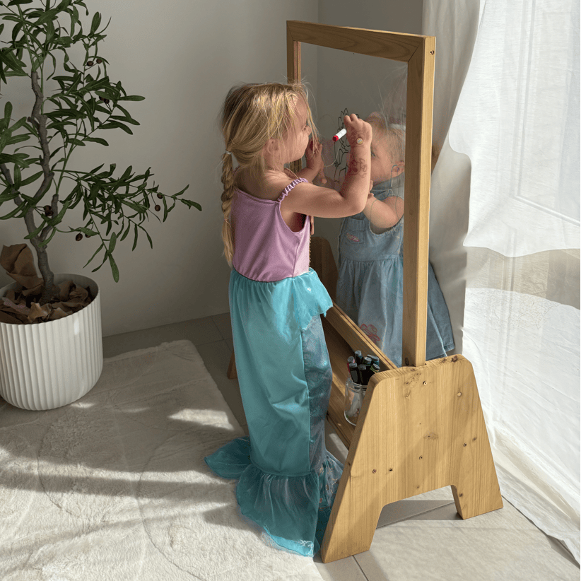 Toddler Perspex Easel