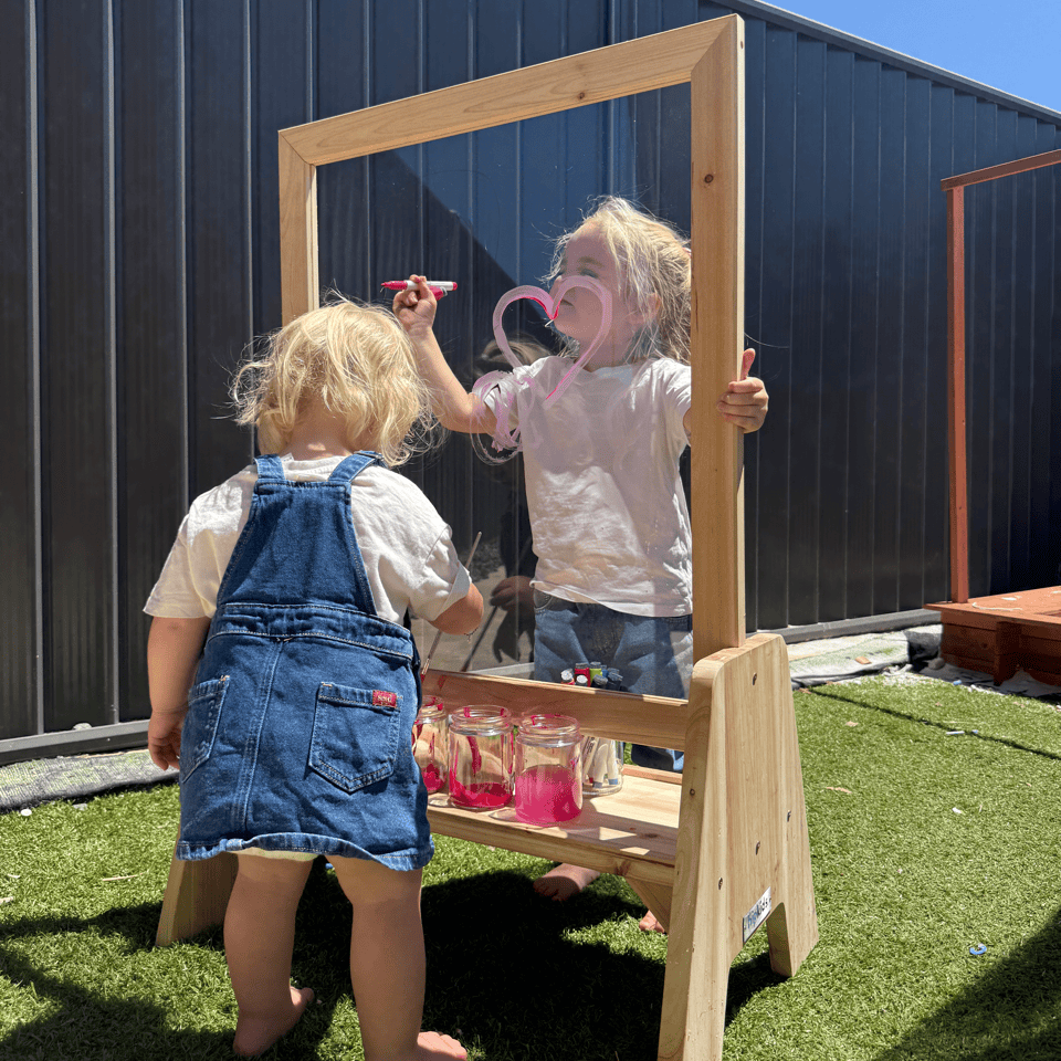Toddler Perspex Easel