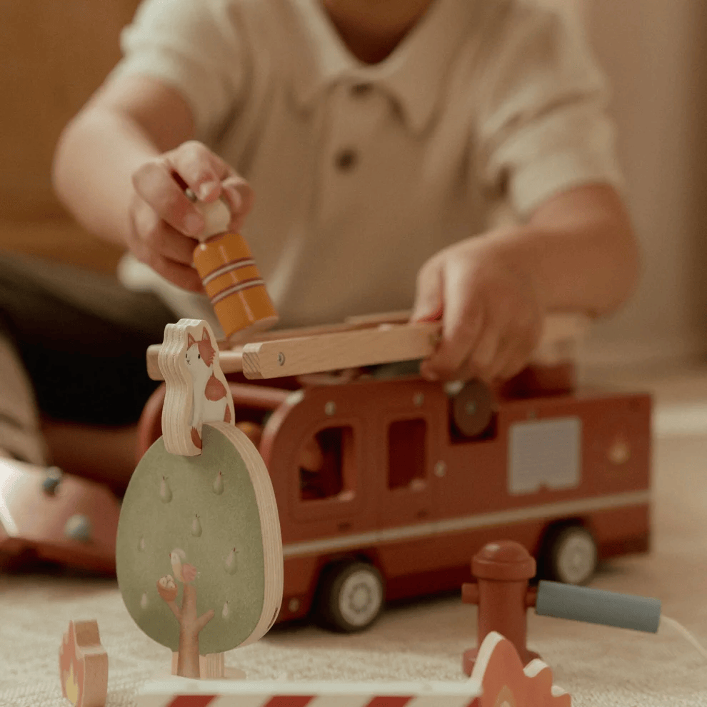 Firetruck w/ Peg Dolls
