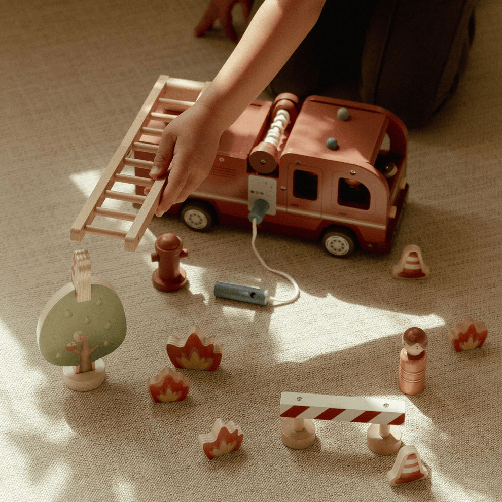 Firetruck w/ Peg Dolls
