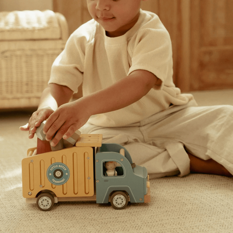 Garbage Truck w/ Peg Dolls