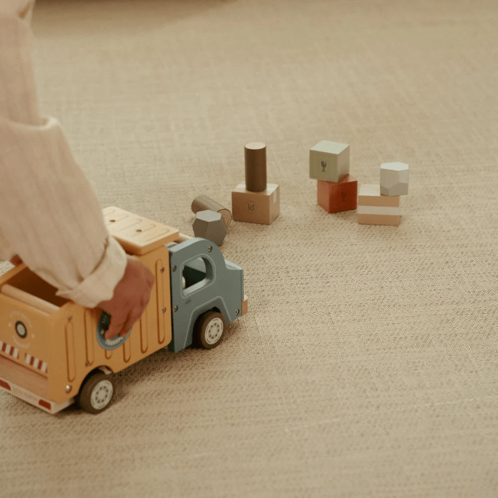 Garbage Truck w/ Peg Dolls