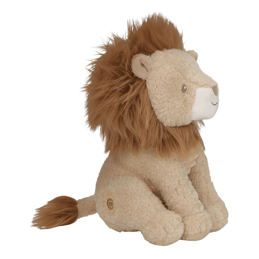 Cuddle Lion