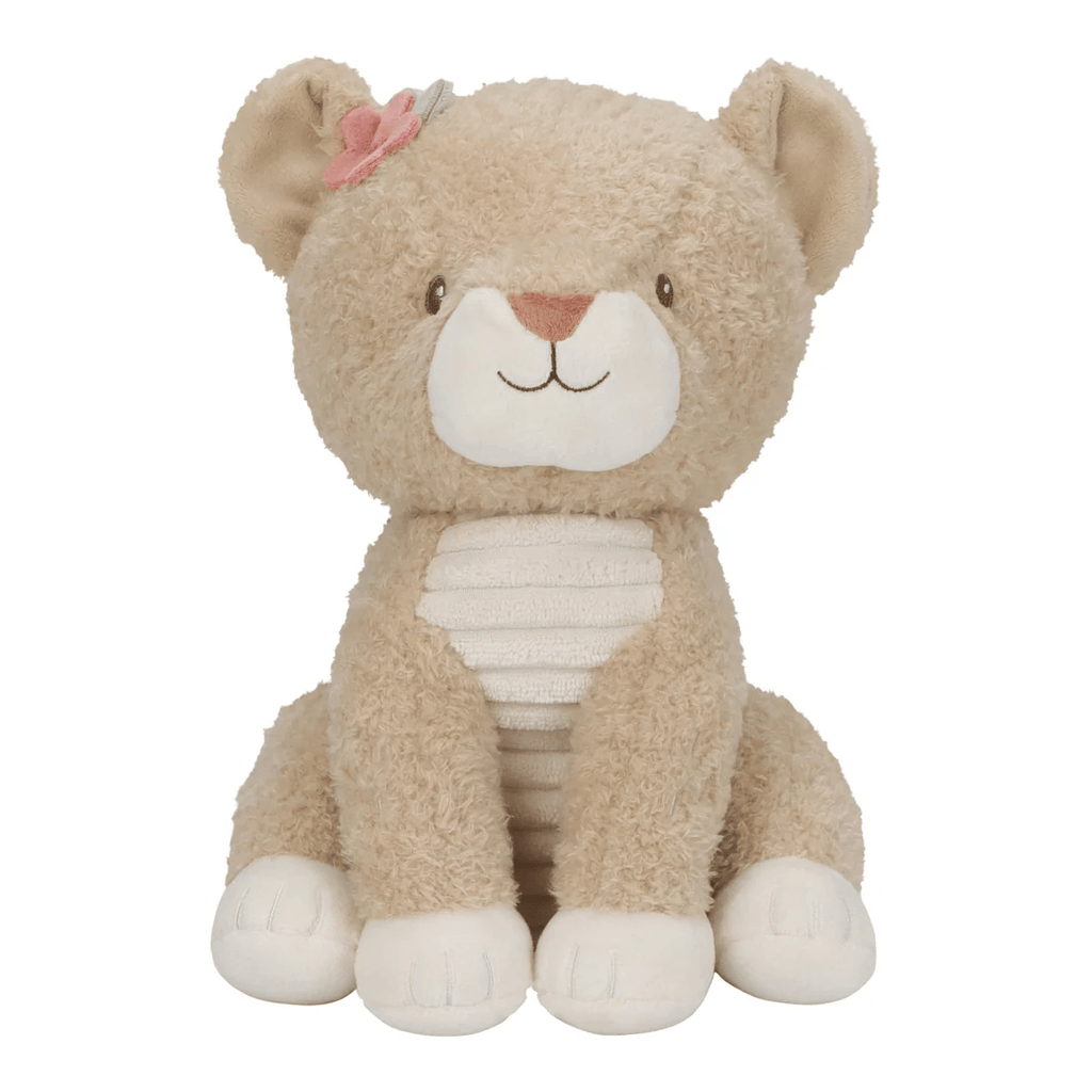 Cuddle Lioness